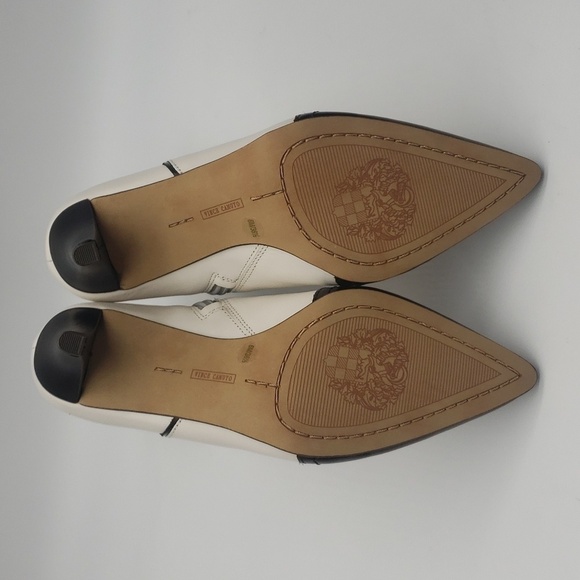 879- Vince Camuto Women's Ankle Boots NWT - Picture 8 of 11